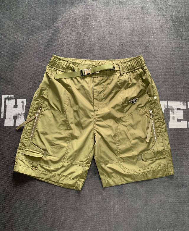 prada Triangle Brand Zipper Pocket Casual Shorts Code Xssml