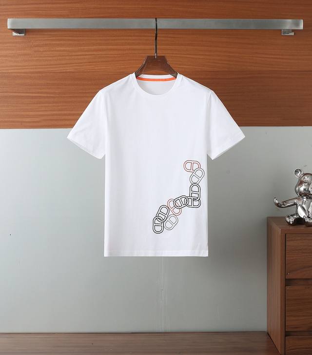 He*Ms 2025 Spring And Summer Horseshoe Button Embroidery Round Neck Short Sleeve