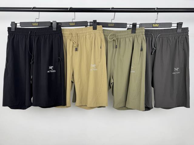 New Styles Are Here Model Number 66012 Arc'teryx Quick-Drying Fabric Shorts *Lig