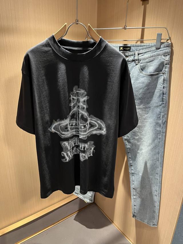 vivienne Westwood 2025 Spring And Summer New Unisex Short-Sleeved T-Shirts. I