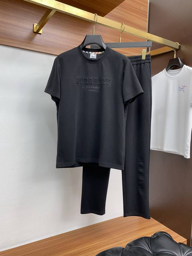 Clothes And Pants Burberry New 25Ss Early Spring New Pants And Short Sleeves Set