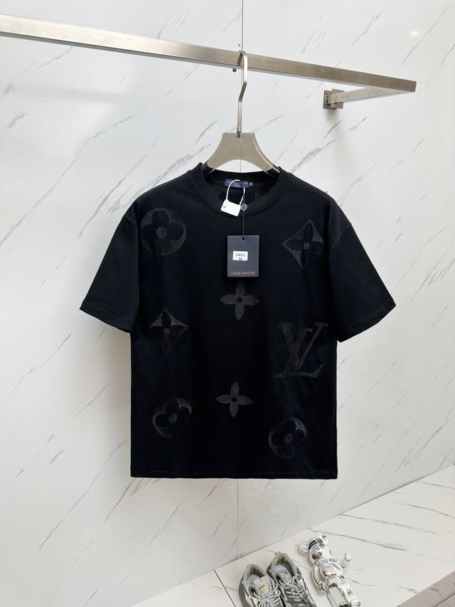 lv 25 The Latest Spring And Summer New Men's And Women's Short-Sleeved T-Shir