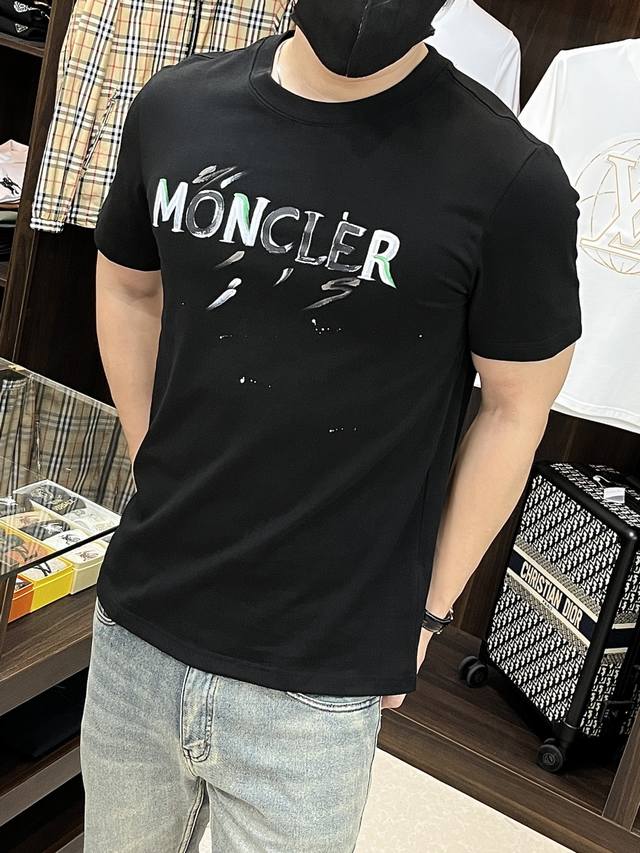 Promotes Moncler's New Autumn And Winter Products. Round Neck Short Sleeves, Pur