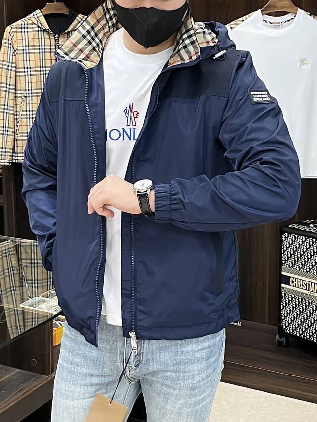 Mainly Promotes Burberry 2025Ss Early Spring New Release. Burberry Hooded Jacket