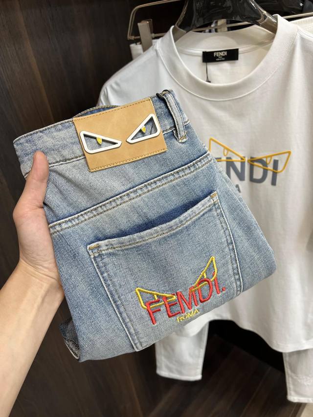Mainly Promote Fendi Exclusive New Fendi Trendy Men's Fashion Casual Jeans High-