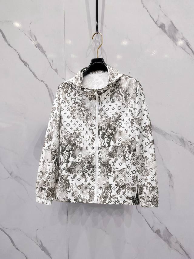 Louis Vuitton Lv 2025 Summer Sun Protection Clothing, A Must-Have For Summer Tra