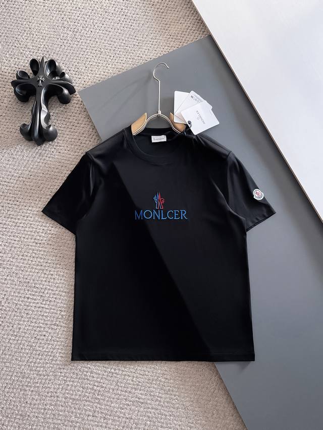 Moncler 2025 Spring And Summer New Models First Release In The Counter, The Late