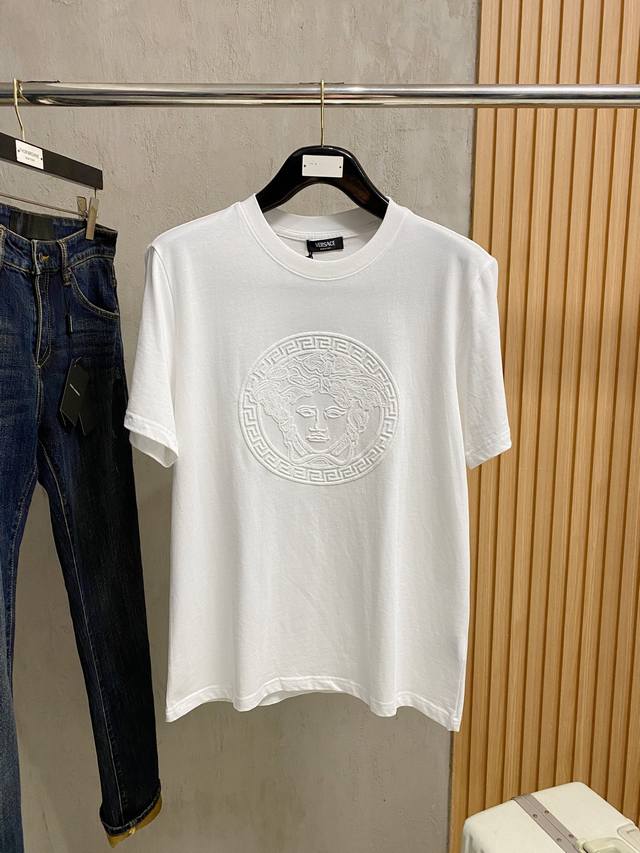 Versace 25Ss Spring And Summer New Models Are Launched In The Counter. The Lates