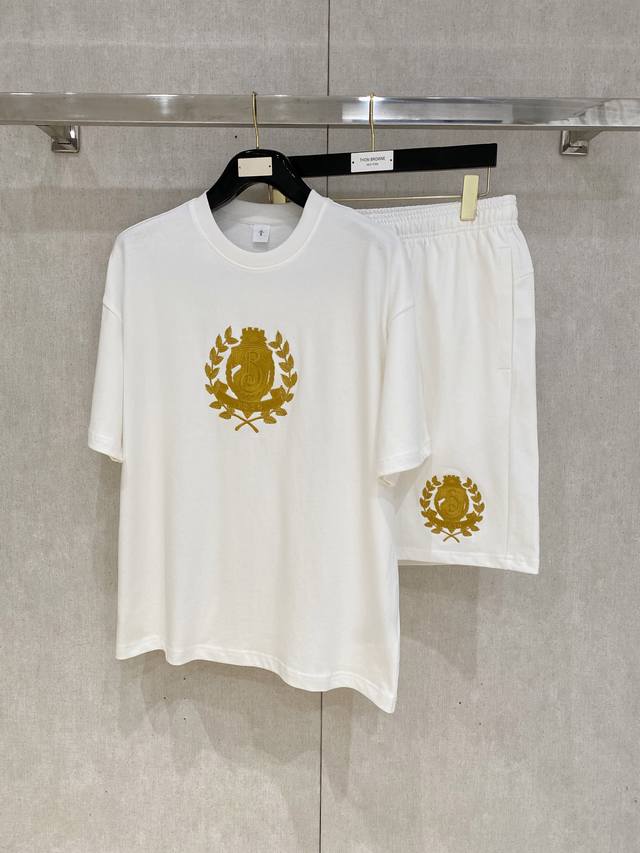 25Ss Burberry Heavyweight Round Neck Short-Sleeved T-Shirt And Shorts Set Is