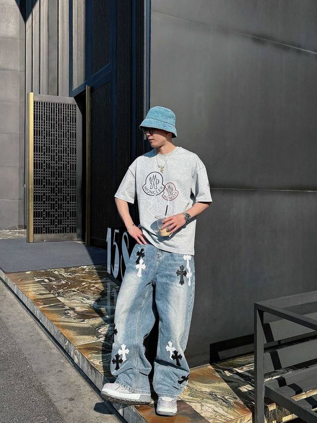 25Ss Moncler's New Round Neck Short-Sleeved T-Shirt Is Made Of 330G Double Ya