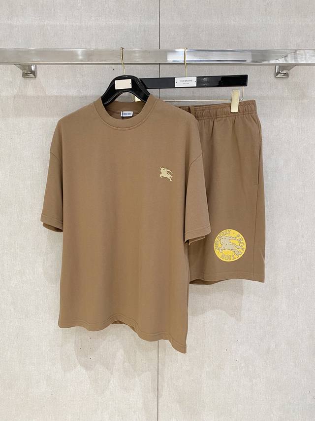 25Ss Burberry Heavyweight Round Neck Short-Sleeved T-Shirt And Shorts Set Is