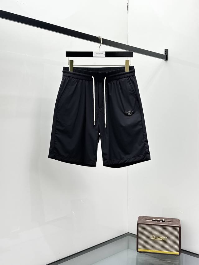 Prada 2025 Spring And Summer New Shorts, Fashionable Casual Pants, Brand Classic