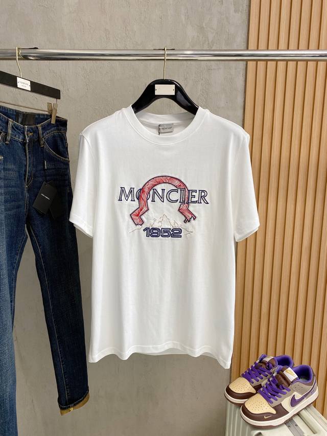 mon# 2025 Spring And Summer New Release Counter Latest Short-Sleeved Round Ne