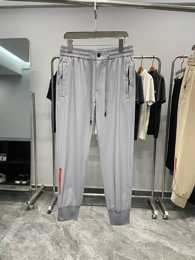 Gray Detail C26