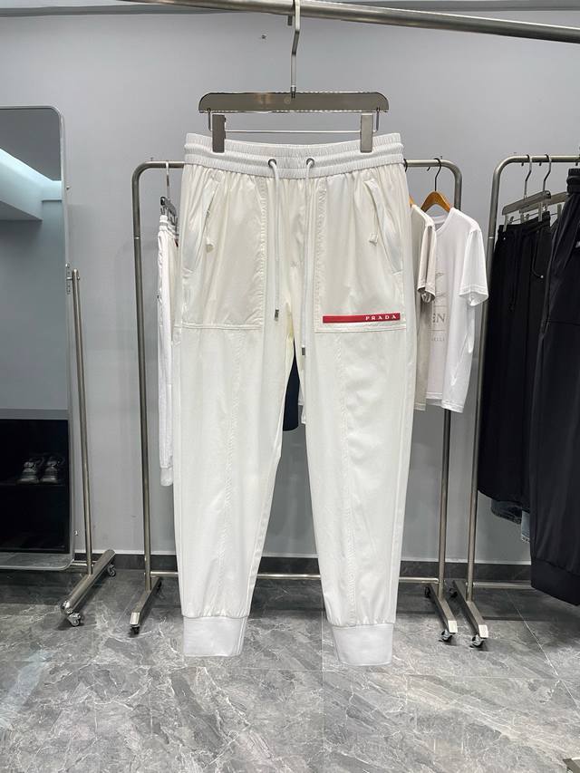 White Detail C26