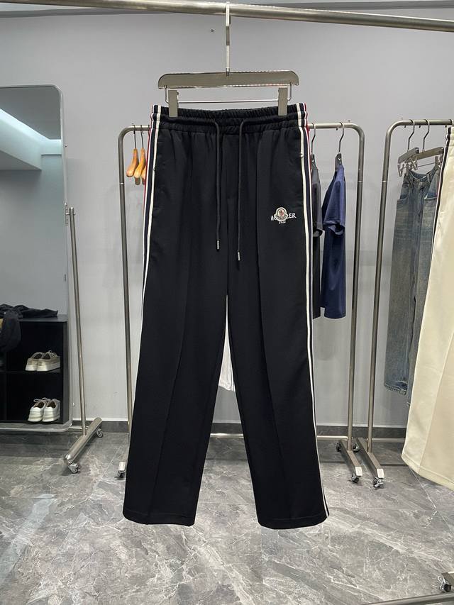 Black Detail C16