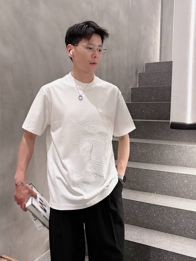 Burberry 2025 Spring And Summer New Unisex Short-Sleeved T-Shirts, Customized Ex