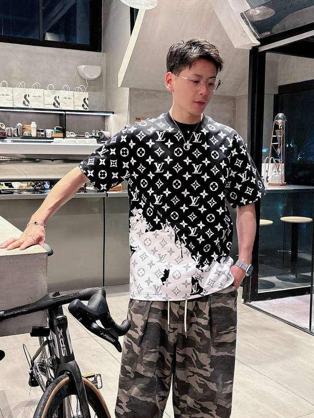 lv 2025 Spring And Summer New Unisex Short-Sleeved T-Shirts, Customized Exclu