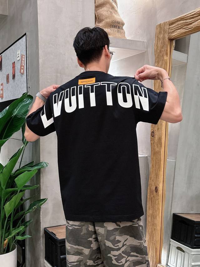 lv 2025 Spring And Summer New Style Short-Sleeved T-Shirt For Men And Women,