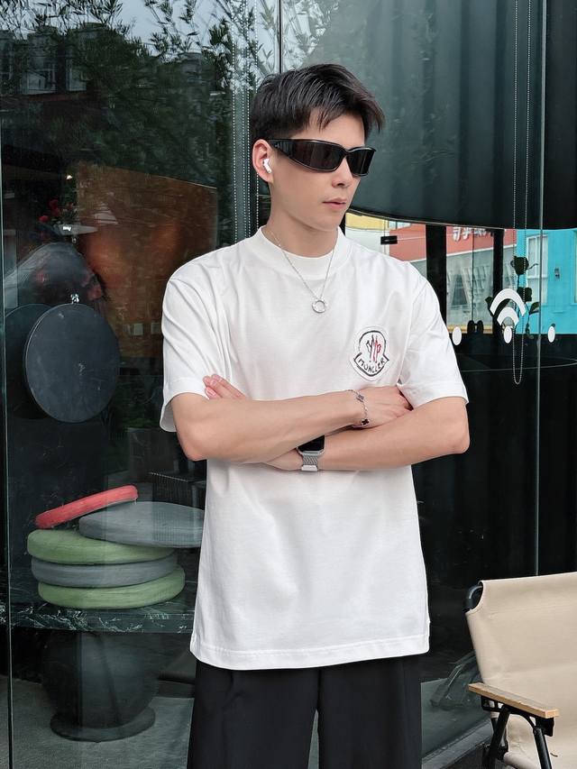 Moncler 2025 Spring And Summer New Style Short-Sleeved T-Shirt For Men And Women