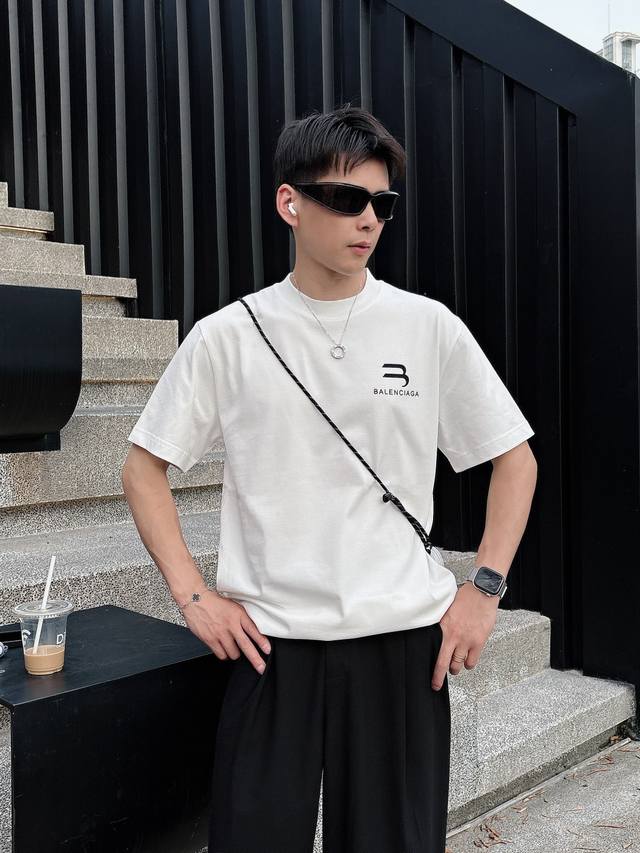 Balenciaga 2025 Spring And Summer New Style Short-Sleeved T-Shirt For Men And Wo