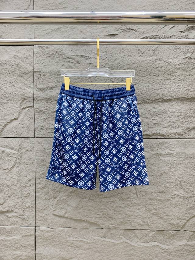 lv 2025 Spring And Summer New Men's Casual Shorts High-End Goods Simple, Fash