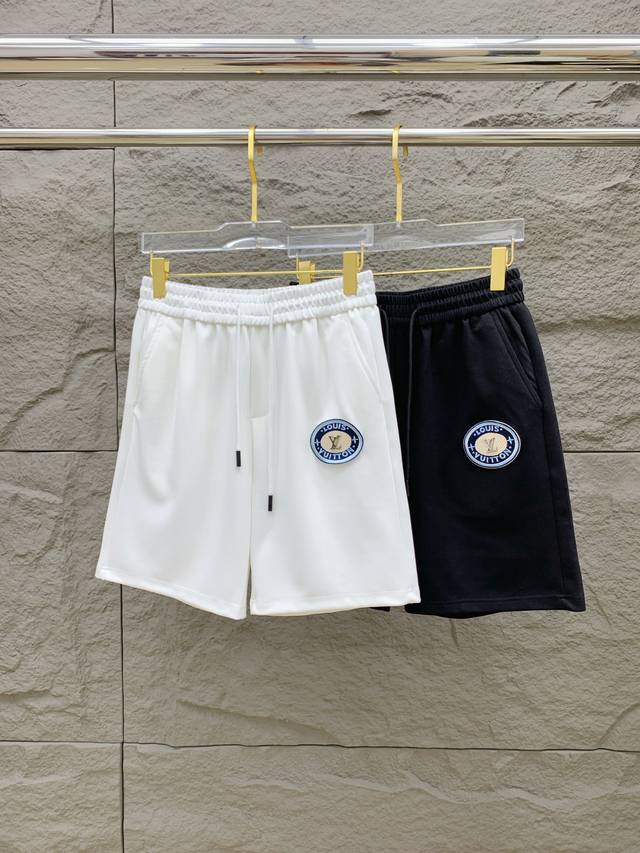 lv 2025 Spring And Summer New Men's Casual Shorts High-End Goods Simple, Fash