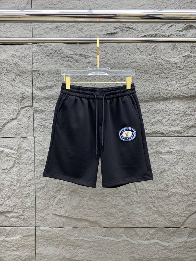 lv 2025 Spring And Summer New Men's Casual Shorts High-End Goods Simple, Fash