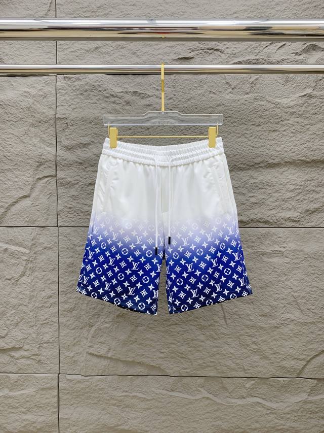 lv 2025 Spring And Summer New Men's Casual Shorts High-End Goods Simple, Fash