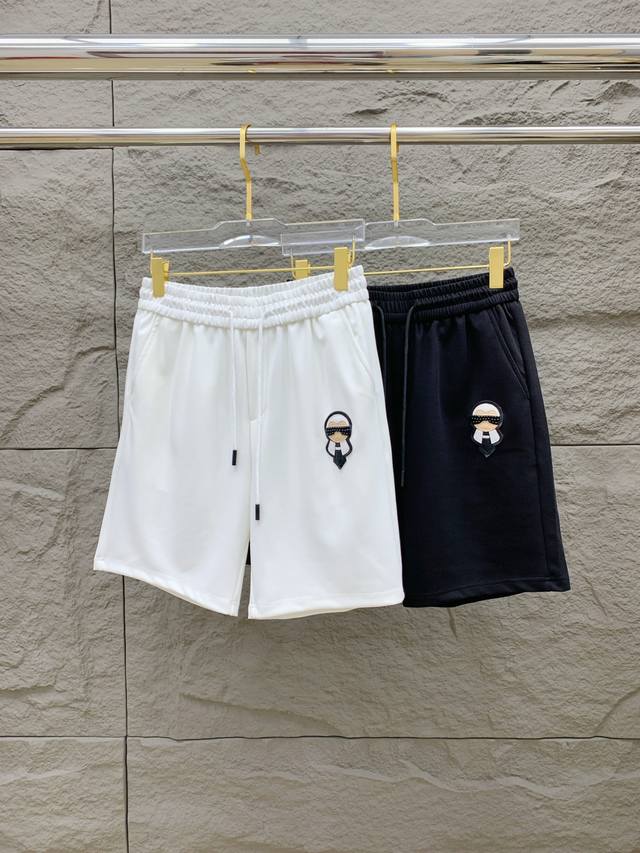 Fendi 2025 Spring And Summer New Men's Casual Shorts High-End Goods Simple, Fash
