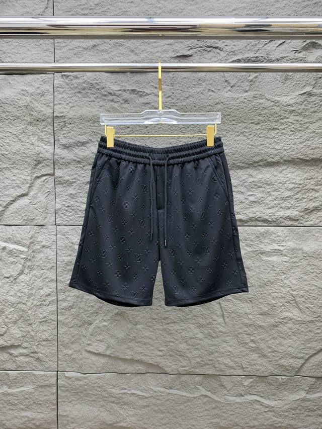 lv 2025 Spring And Summer New Men's Casual Shorts High-End Goods Simple, Styl