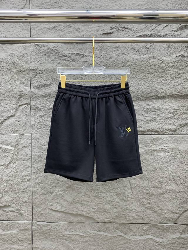 lv 2025 Spring And Summer New Men's Casual Shorts High-End Goods Simple, Fash
