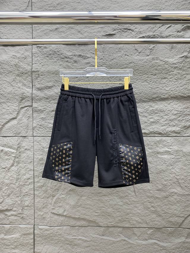 lv 2025 Spring And Summer New Men's Casual Shorts High-End Goods Simple, Fash