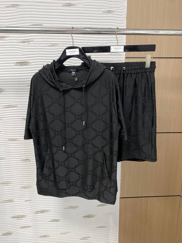 Gucci 2025 Spring And Summer New Casual Suits Are The Latest And Exclusive To Th