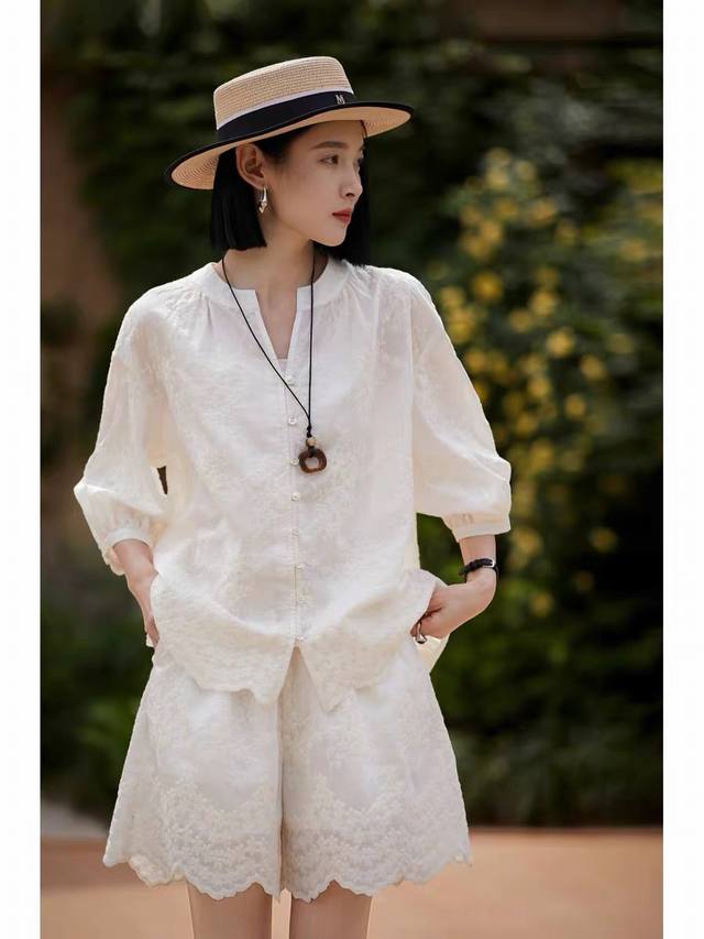 Suit Heavy Tencel Embroidery Suit Female Summer 2025 New French Niche Round Neck