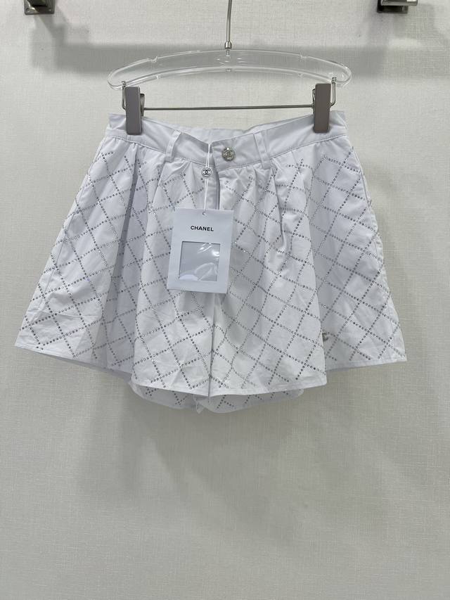 chane* 25 New Hot Diamond Shirt With Pearl Trim On The Collar And Rhombus Hot