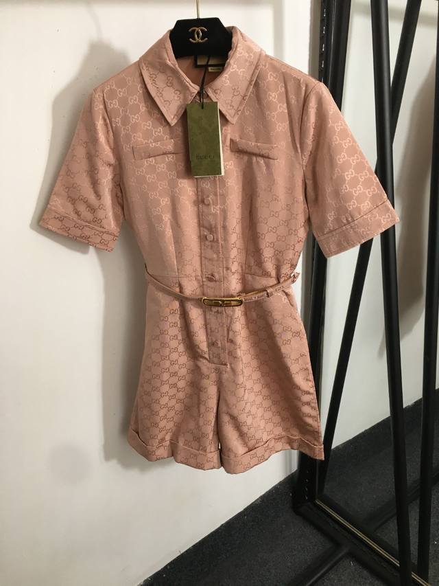 Style No. 20252978 Gucc* New Gg Letter Jacquard Lapel Waist Short Sleeve Jumpsui