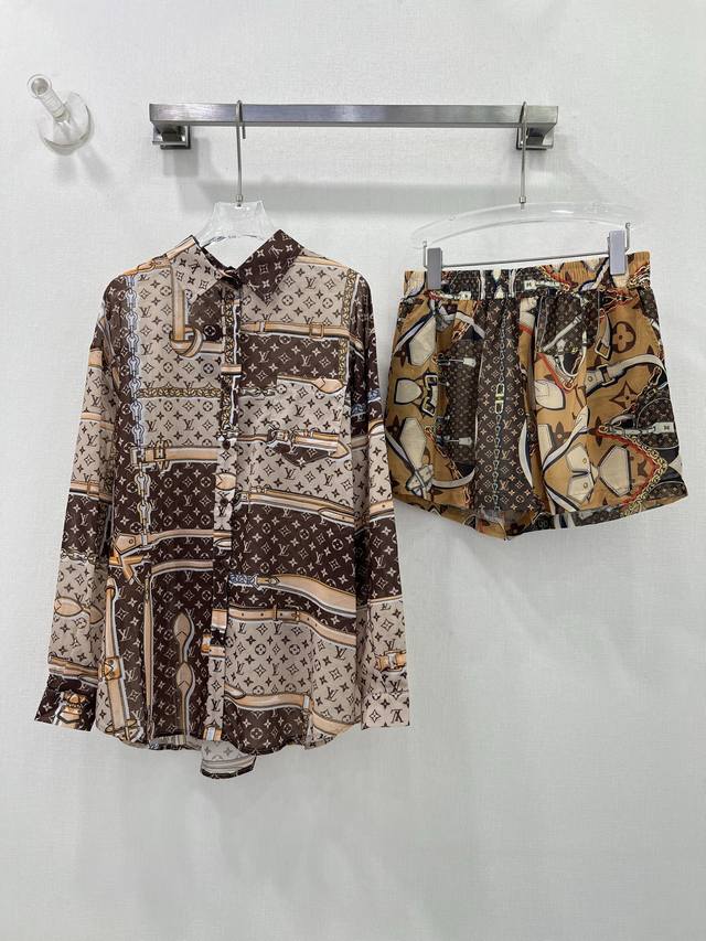 louis Vuitt*N 25 New Sun Protection Suit Thin Lapel Shirt And Shorts Combinat