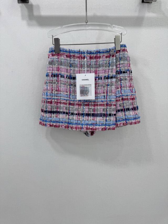 chan*L 25 New Color Woven Tower Shorts Skirt 100% Silk Lining New Exquisite D