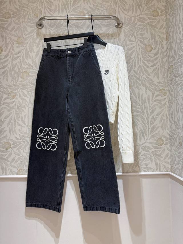 In Stock Model No. 1P Laser Black Jeans New Black Pants Are Not Picky But Very F
