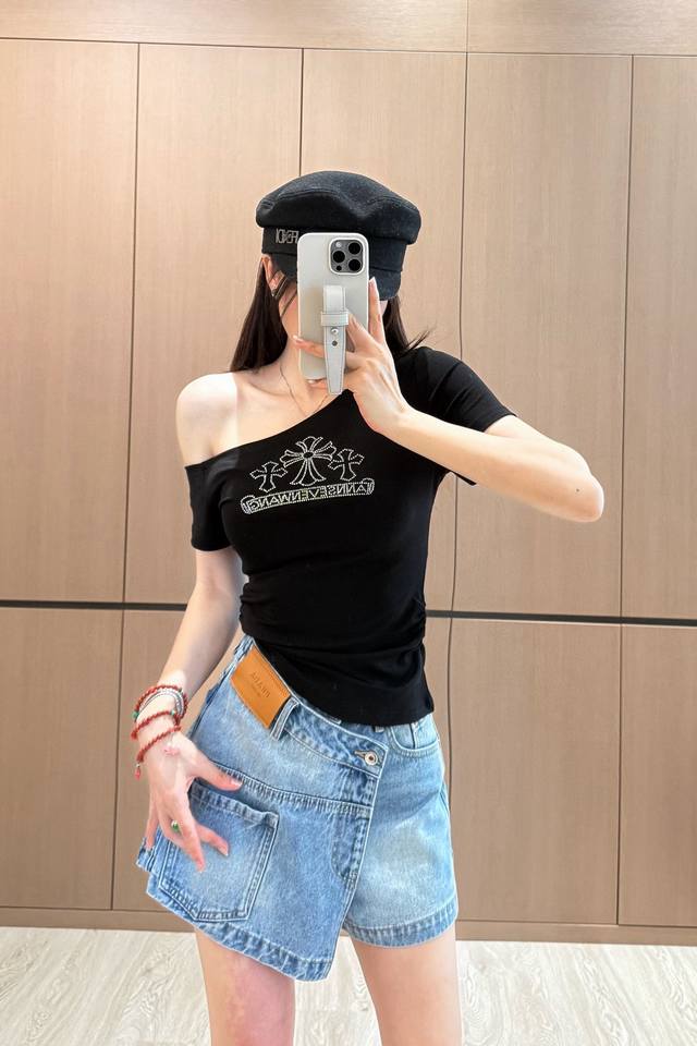 Style No. D25051572 Chrome Hearts* Trendy New Style Cross Rhinestone Decoration