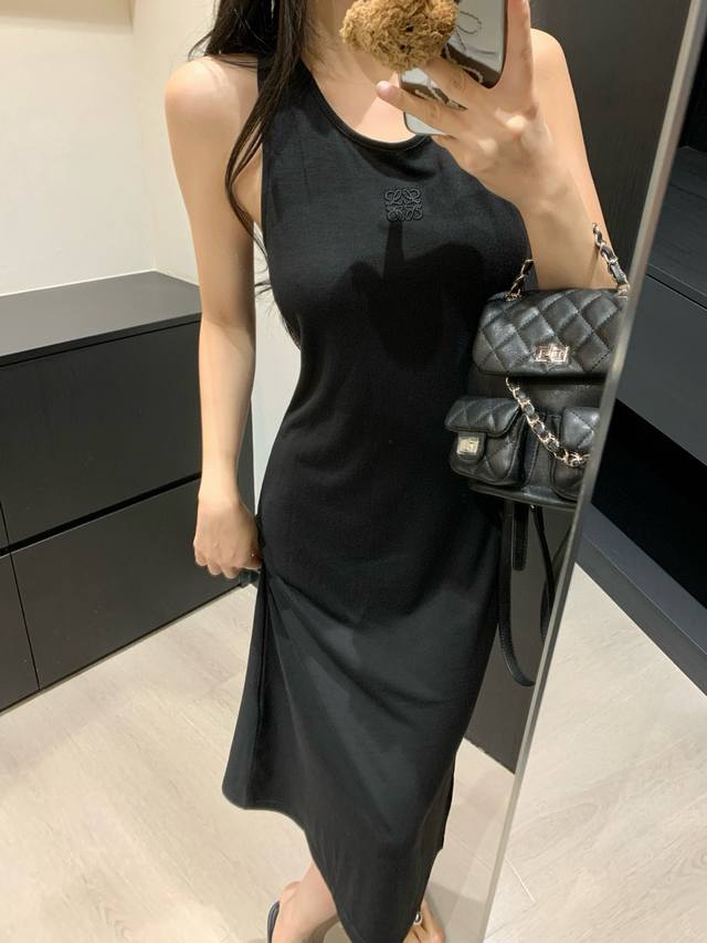 Style No. D250050582 Loew*E New Style Chest Embroidered Logo Logo Back Cross Des