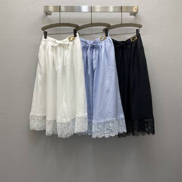 fe*25Ss Temperament High Waist Metal Buckle Decorated Lace-Up Hem Embroidery
