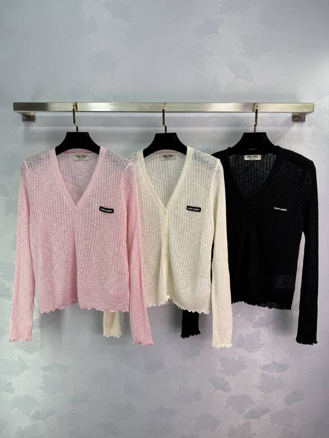 miu *2025 Spring And Summer Latest Series Exquisite Atmosphere Simple Design