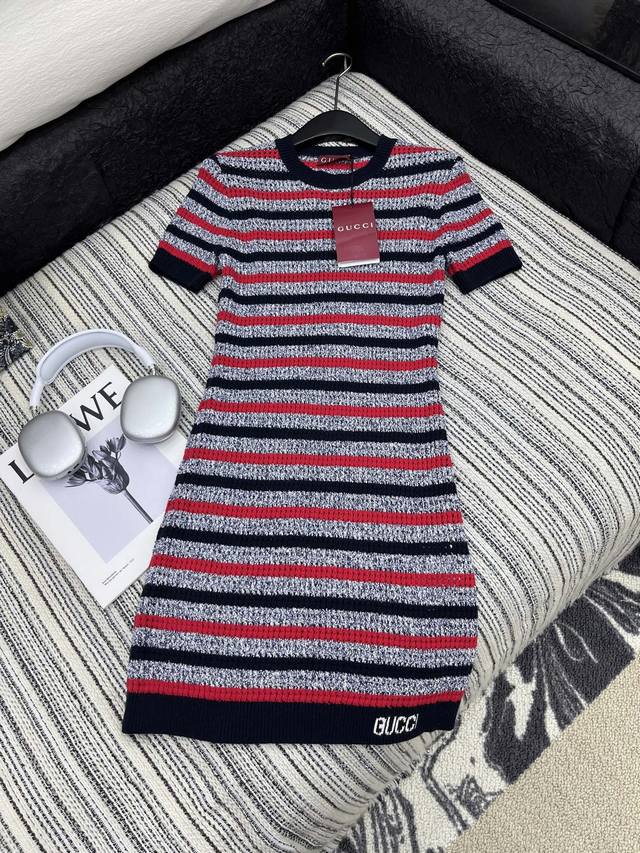Hot Item In Stock Original Quality Gucc* 25 New Short-Sleeved Knitted Dress Exqu
