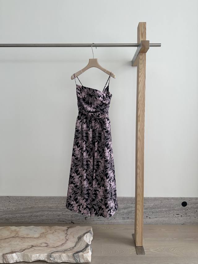 ys New Summer Collection Hot-Selling Dress Is On Sale Beautiful Color And Tex