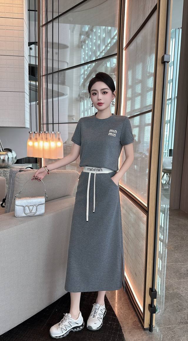 Suit Navy Gray Smlxlxxl New Arrival 2025 Spring And Summer New Hot Stamping Swea