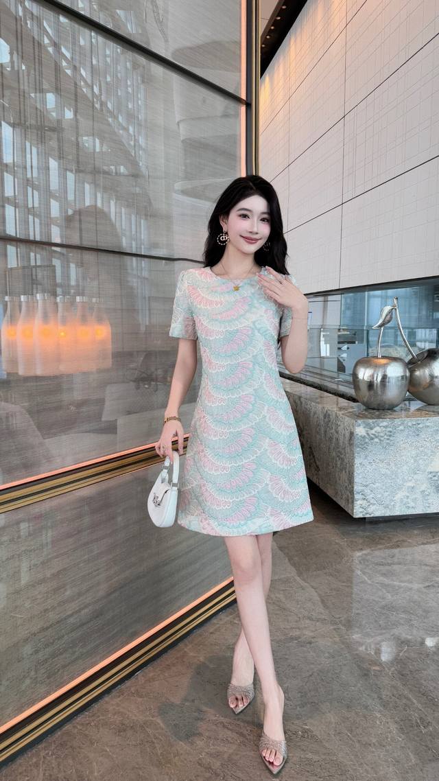 Dress Blue Apricot S-Xxl 2025 Spring And Summer New High-End Atmosphere Heavy Em