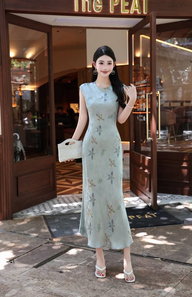 Dress Apricot Pink Blue S-Xxl 5 Sizes 2025 New High-Quality Silk Xiangyun Yarn F