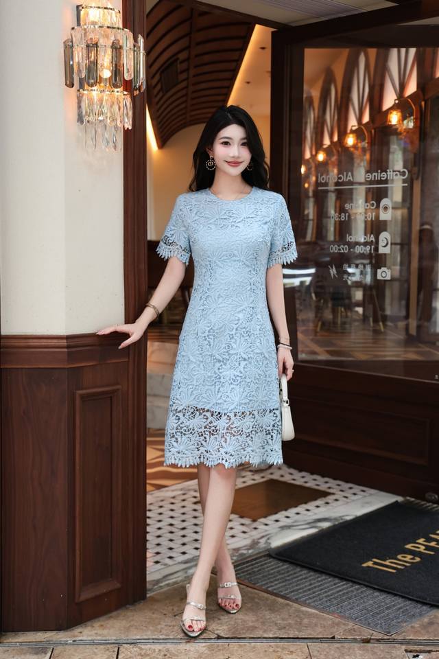 Dress Pink Blue S-Xxl 5 Sizes 2025 New Round Neck Heavy Industrial Water-Soluble